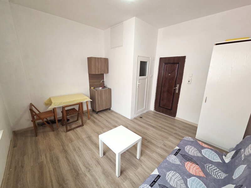 Romana, Universitate